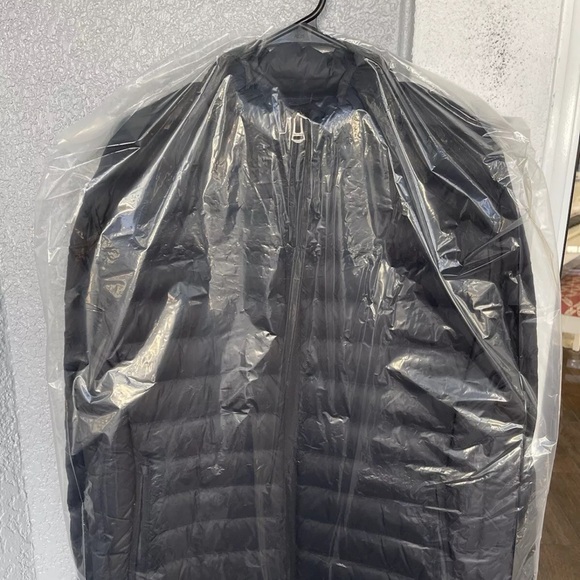 Cole Haan Men's Packable Down Jacket Black Coat Size Medium - Picture 3 of 9